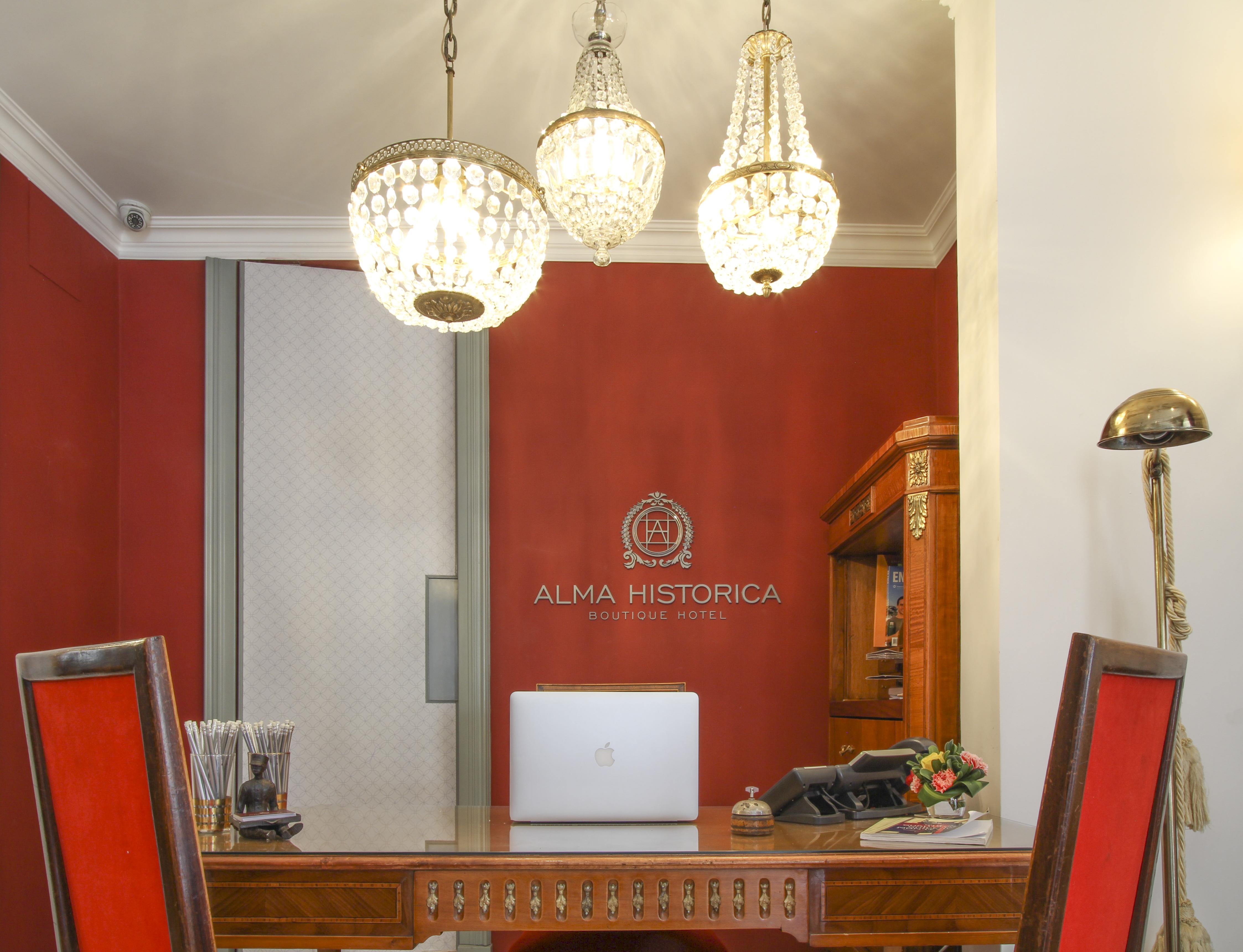 Hotel Alma Historica Boutique 4*