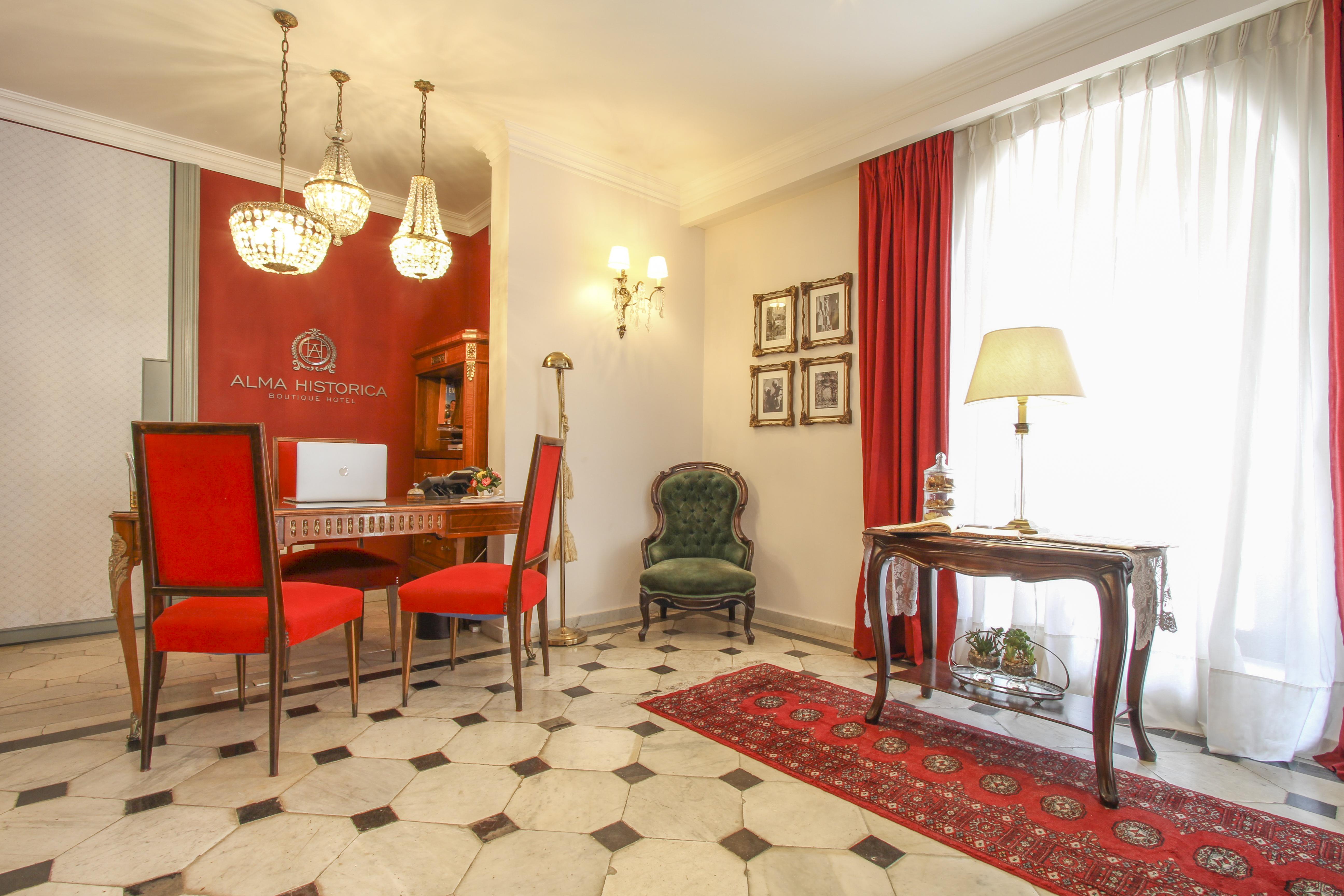 Hotel Alma Historica Boutique 4*